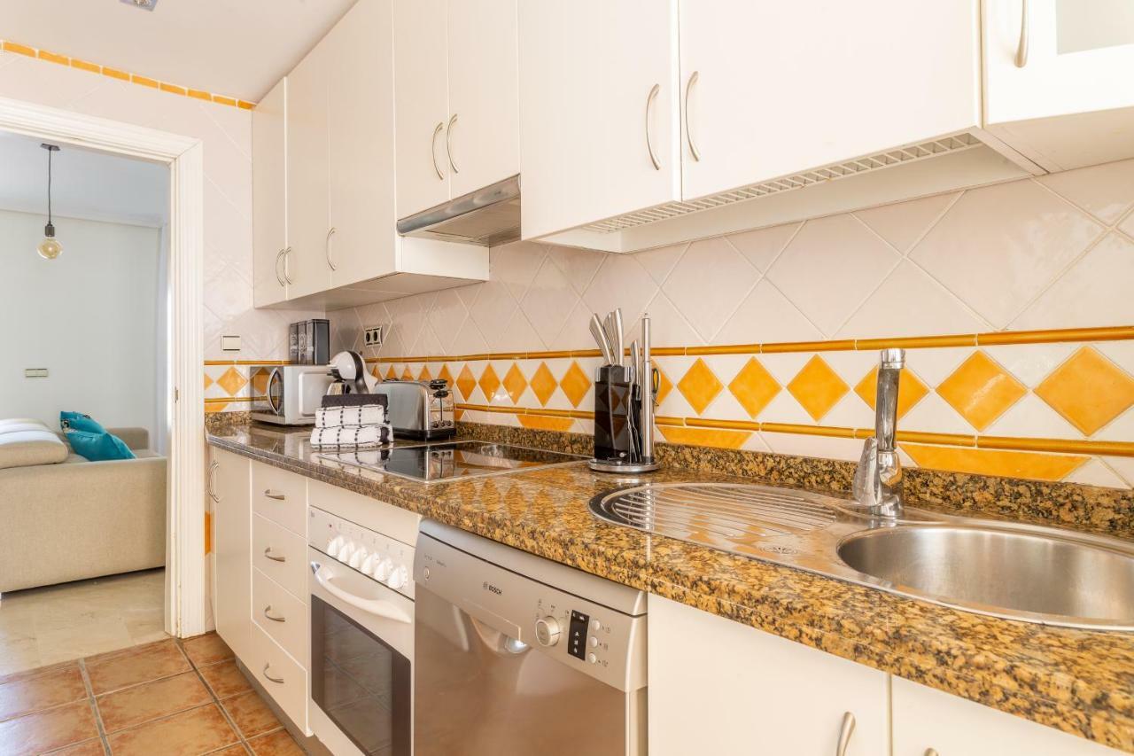 Stylish Townhouse In Beachfront Complex Marbella Luaran gambar