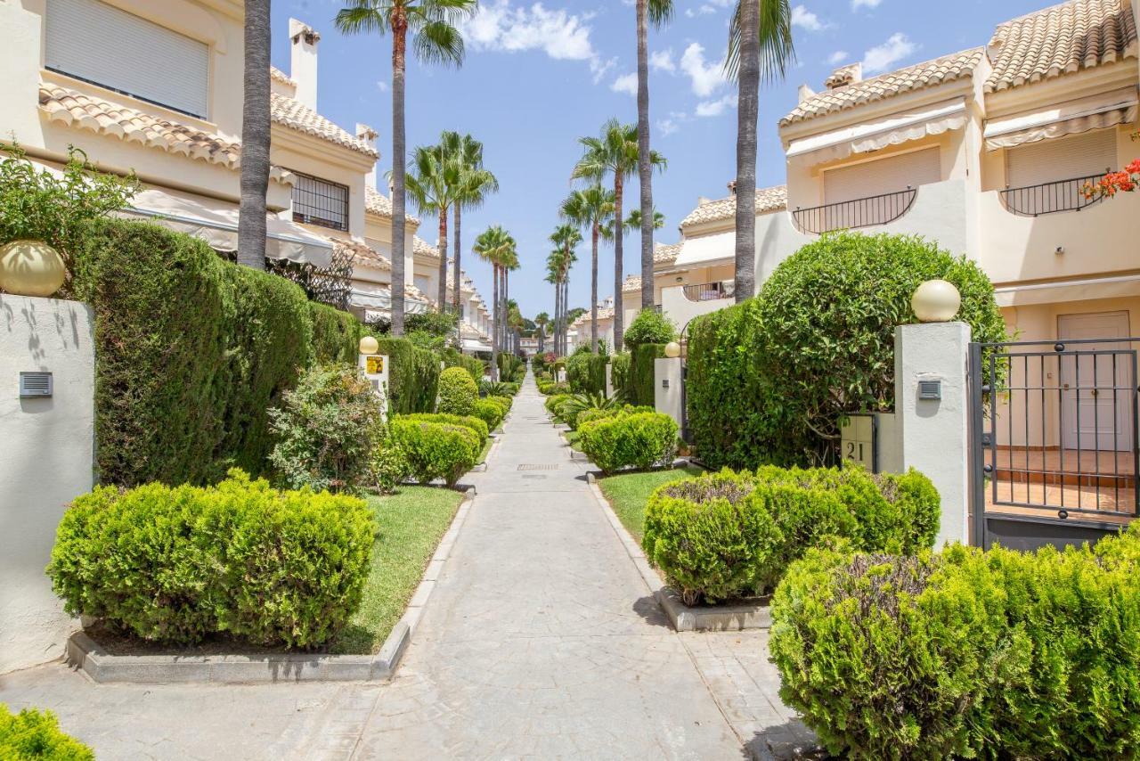 Stylish Townhouse In Beachfront Complex Marbella Luaran gambar