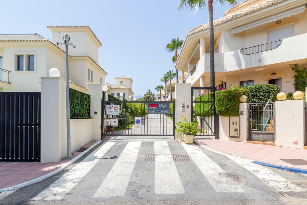 Stylish Townhouse In Beachfront Complex Marbella Luaran gambar